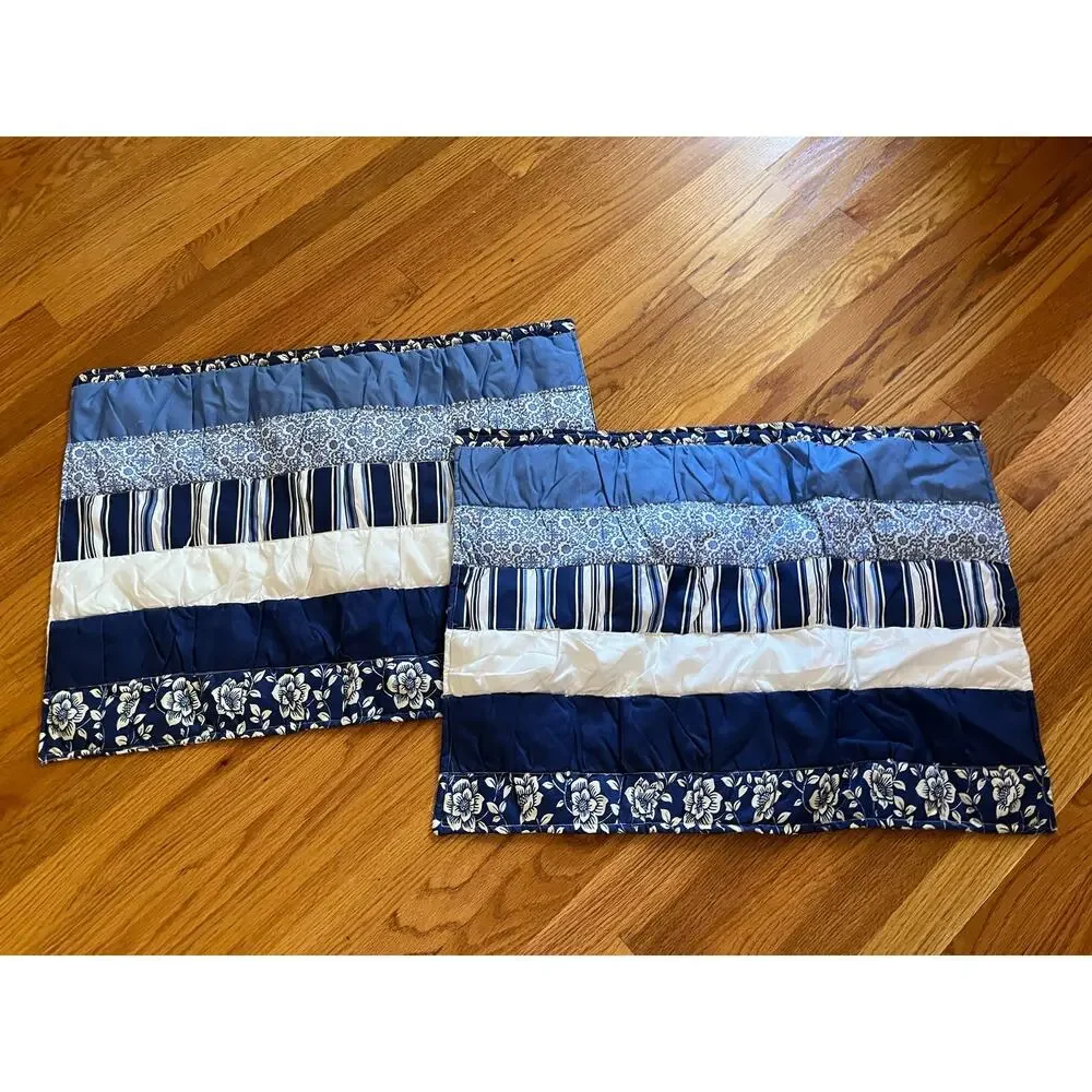 Set of 2 floral/striped pillow shams‎ 26x20 New No Tags Laura Ashley style